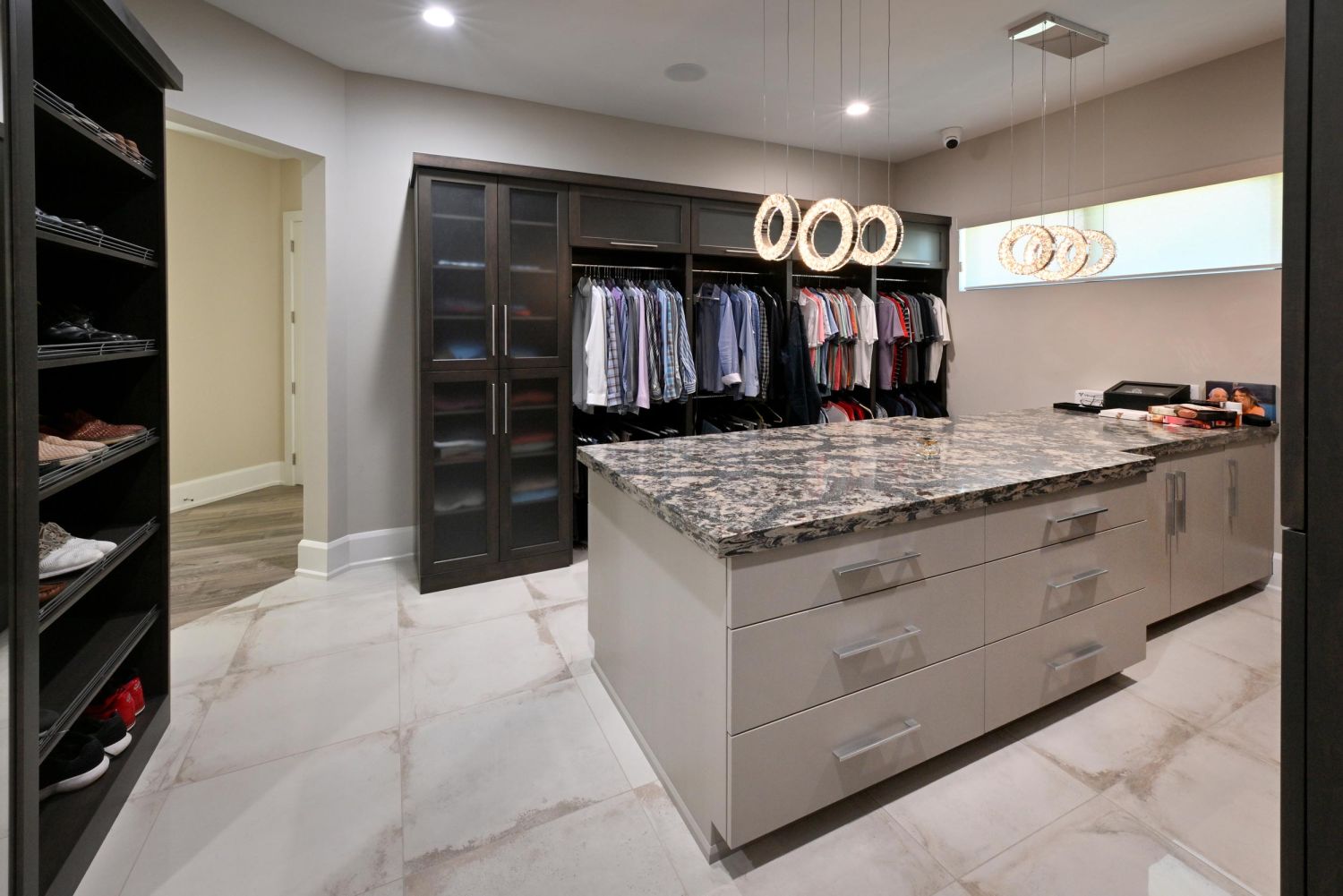 Walk In Closet with Island